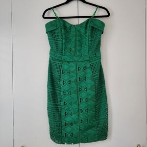 Adelyn Rae Strapless Emerald Lace Dress Medium